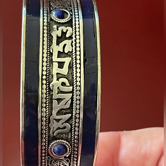 Tibetan Mantra Medicine Bracelet - Picture 5 of 8